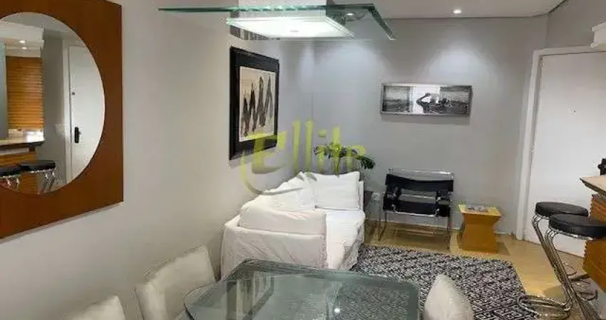 Flat para venda na Vila Nova Conceição, totalmente mobiliado com serviços, próximo da Av Santo Amaro!