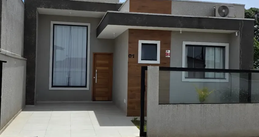 Linda casa em condomínio totalmente mobiliada - energia solar