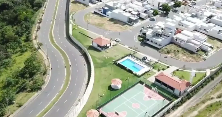 Casa condomínio c/ 3 quartos, 2 banheiros (1 suíte). area laze com comp.