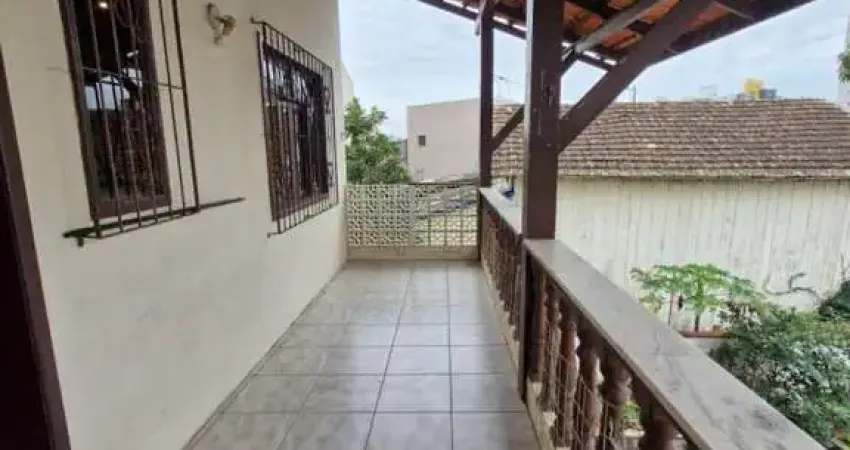 Casa para venda em navegantes, são pedro, 5 dormitórios, 2 suítes, 3 banheiros, 3 vagas