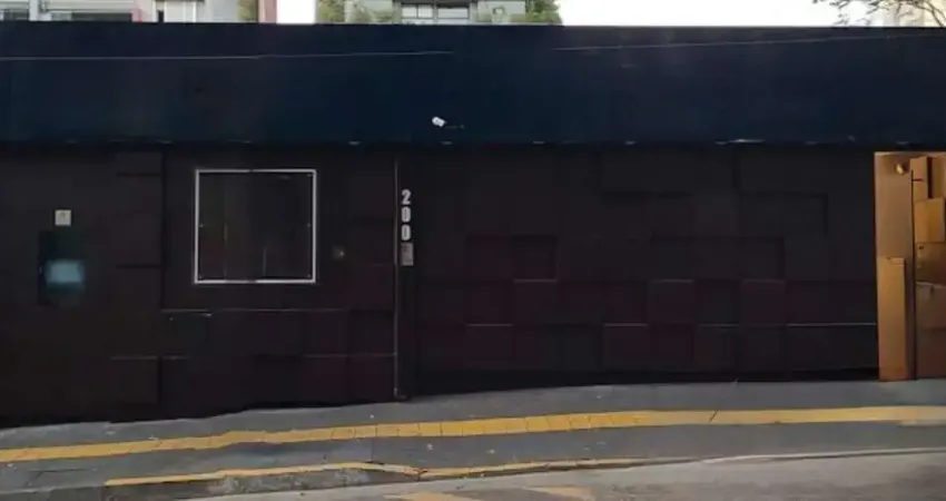 Loja com 100m² para locação - Em frente a Anhembi Morumbi da Vila Olimpia!