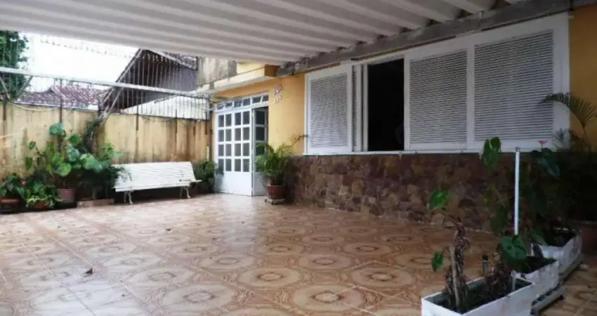 Casa com 4 dorms, Real, Praia Grande - R$ 450 mil - Oportunidade de negócio!