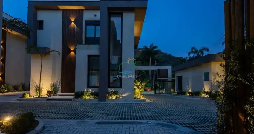 Casa em condomínio fechado com 3 quartos à venda na Rua do Manacá, 197, Camburi, São Sebastião