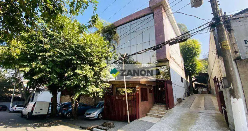 Barracão / Galpão / Depósito com 4 salas para alugar na Avenida Riachuelo, Conceição, Diadema