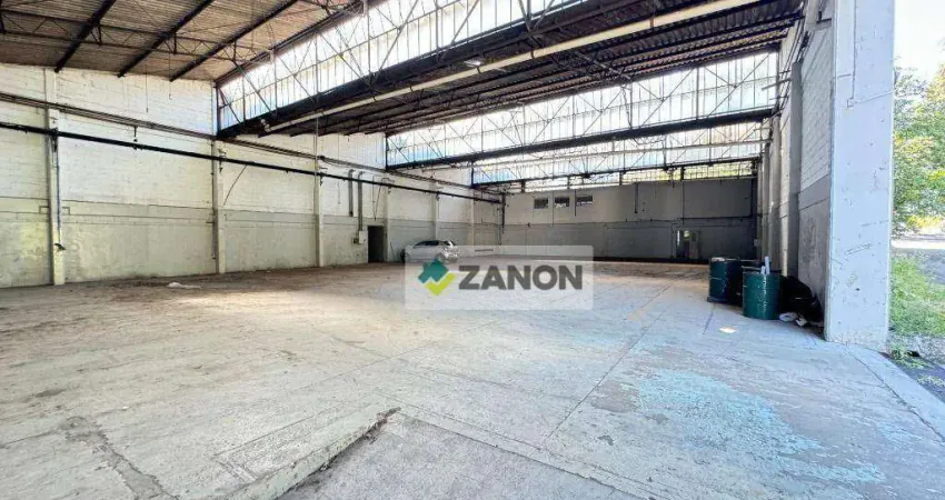 Barracão / Galpão / Depósito com 10 salas para alugar na Avenida Piraporinha, Piraporinha, Diadema