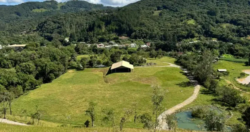 Chácara / sítio à venda na Praça José Adão Lehmkuhl, 1025, Vargem Grande, Águas Mornas