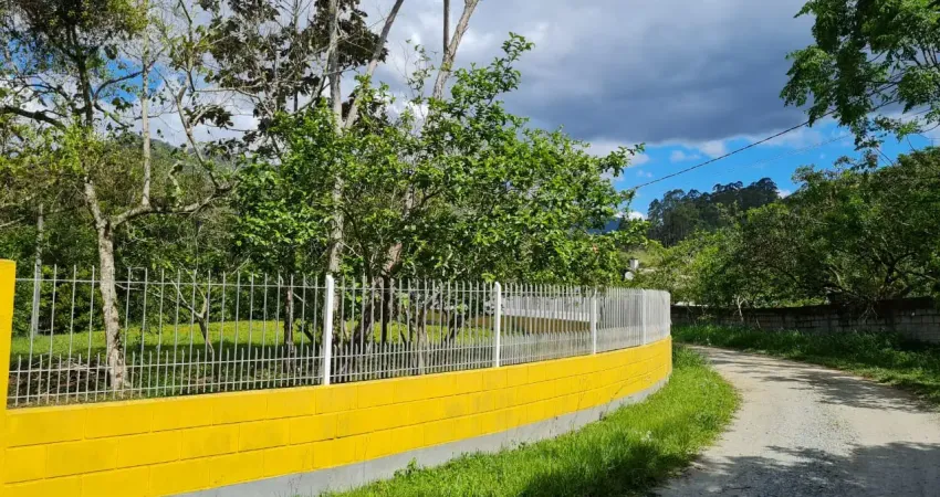 Bela chácara em caldas da imperatriz, imovel proximo da geral.