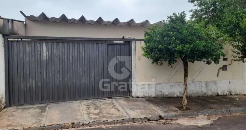 Casa com 3 quartos à venda na Avenida Raphael Dorsa, 196, Parque São Paulo (Vila Xavier), Araraquara