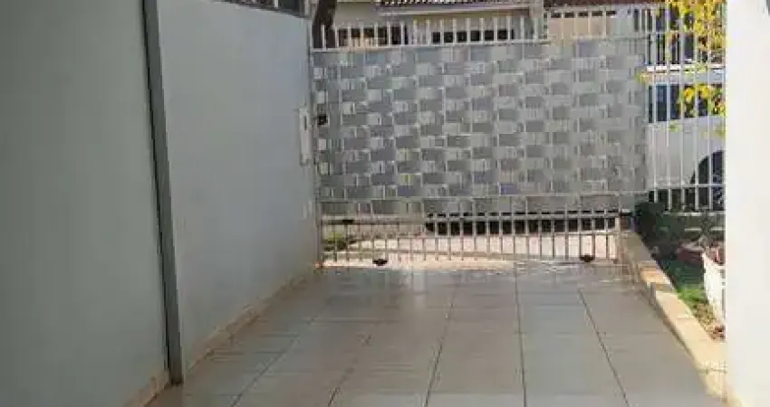 Casa com 3 quartos à venda no Jardim Real, Maringá