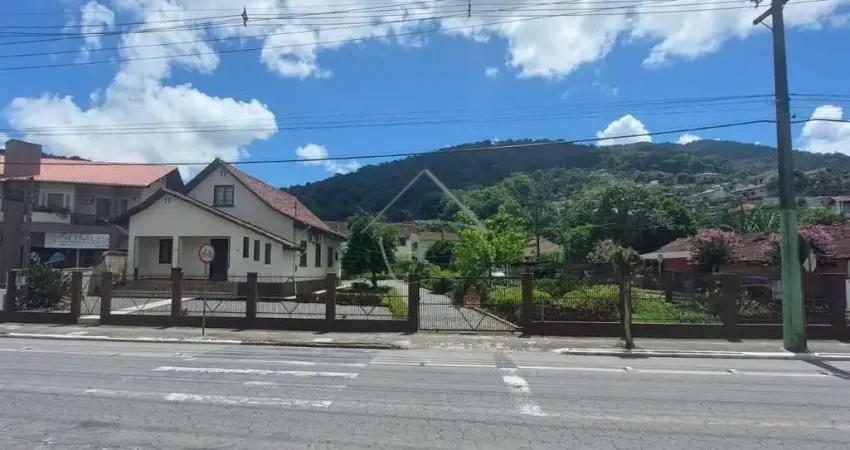 Terreno com ótima localização para venda no bairro czerniewicz
