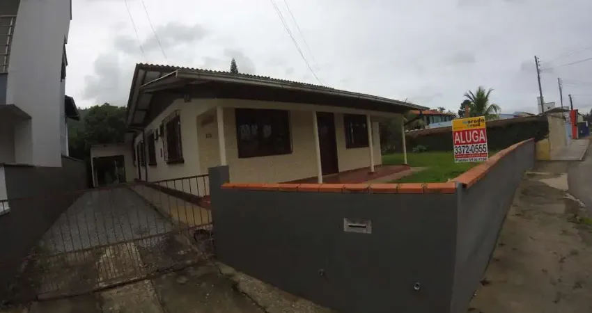 Casa com 5 quartos para alugar no Jaraguá Esquerdo, Jaraguá do Sul 