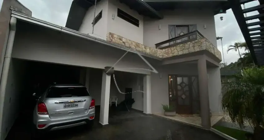 Casa para alugar na Barra do Rio Molha, Jaraguá do Sul