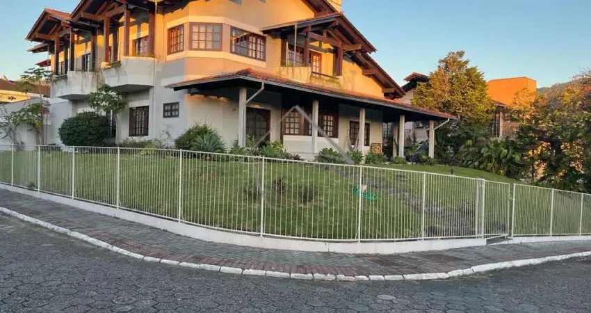 Casa com 3 quartos à venda no Centro, Jaraguá do Sul 