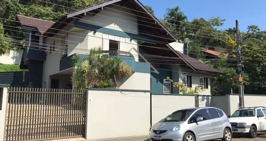 Linda casa à venda excelente localização, vila nova, jaragua do sul - sc