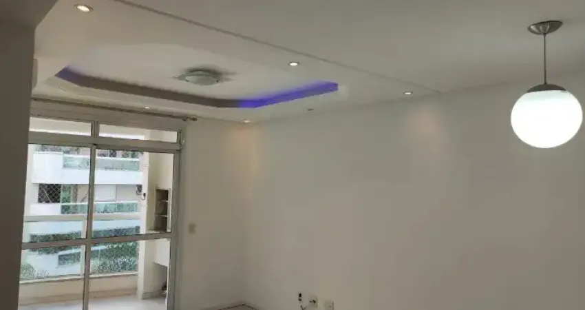 Apartamento 2 dormitórios sendo 1 suite om 2 vaga de garagem itacorubi florianoolis sc