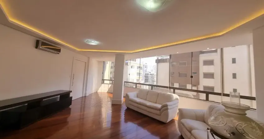 Belissimo apartamento 4 dormitorios na beira mar de florianopolis