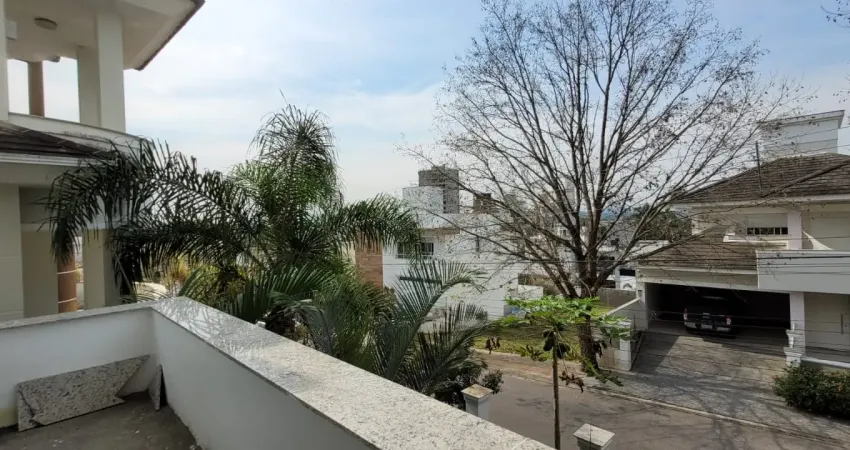 Belissima casa triplex na pedra branca, cidade universitaria