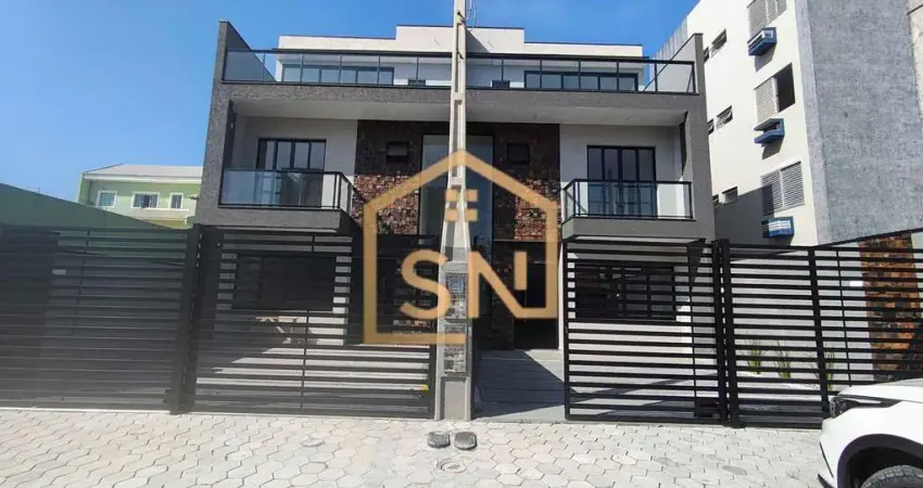 Triplex de alto padrão com vista para o mar no balneário monções