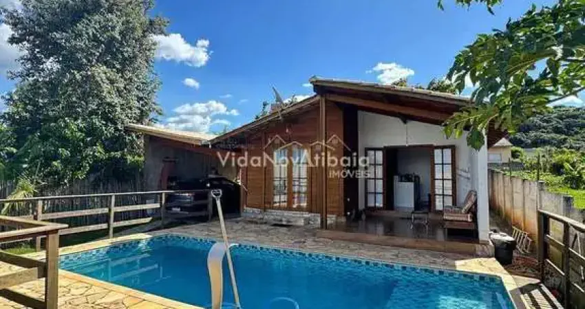 Casa à Venda em Condomínio com 4 Quartos (3 suítes) ,4 banheiros e 4 Vagas - Usina, Atibaia, SP