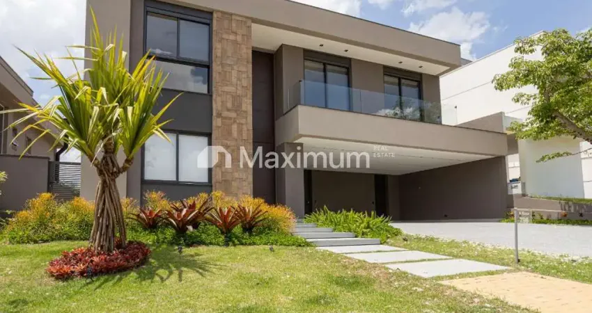 Casa em condomínio fechado com 4 quartos à venda no Alphaville, Santana de Parnaíba 