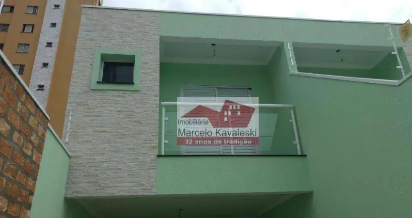 Sobrado lindo 3 dormitórios 1 suite 2 vagas - quintal - próx metrô - imperdível