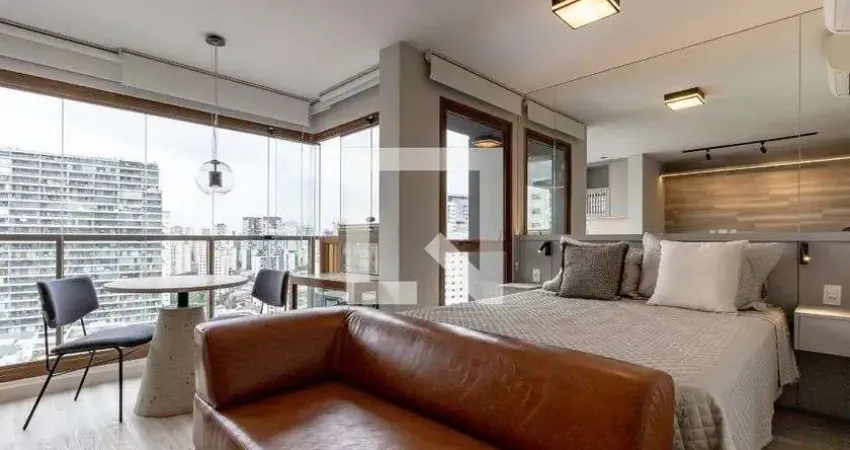 Kitnet / Stúdio à venda na Rua Afonso Braz, 805, Vila Nova Conceição, São Paulo