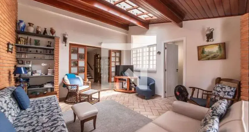 Casa com 3 quartos à venda na Avenida Itaboraí, 1168, Bosque da Saúde, São Paulo