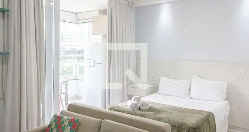 Kitnet / Stúdio à venda na Rua Álvaro Guimarães, 9, Bela Vista, São Paulo