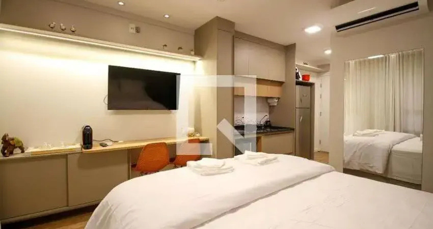 Kitnet / Stúdio à venda na Rua Paulistânia, 130, Vila Madalena, São Paulo