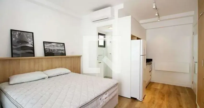 Kitnet / Stúdio à venda na Rua Harmonia, 1237, Vila Madalena, São Paulo