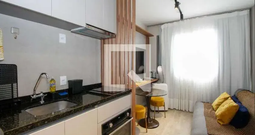 Kitnet / Stúdio à venda na Rua Fernão Dias, 75, Pinheiros, São Paulo