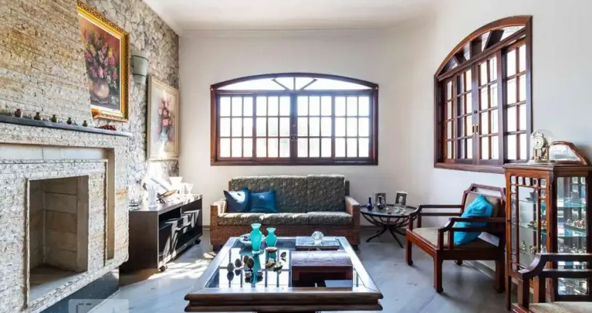 Casa com 3 quartos à venda na Rua Gomes Nogueira, 477, Ipiranga, São Paulo