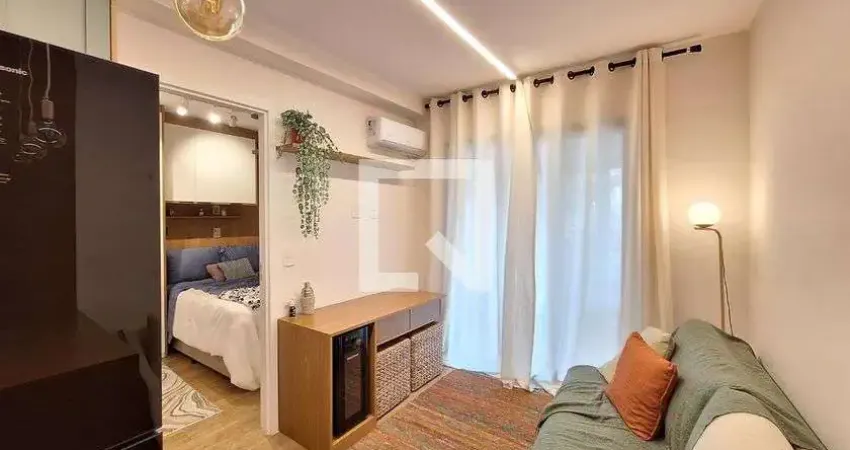 Apartamento com 1 quarto à venda na Rua Heitor Penteado, 2122, Vila Romana, São Paulo