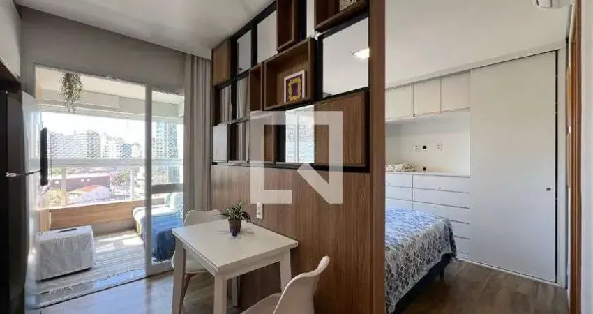 Kitnet / Stúdio à venda na Rua Fernão Dias, 407, Pinheiros, São Paulo