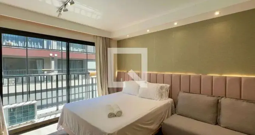 Kitnet / Stúdio à venda na Rua Butantã, 550, Pinheiros, São Paulo