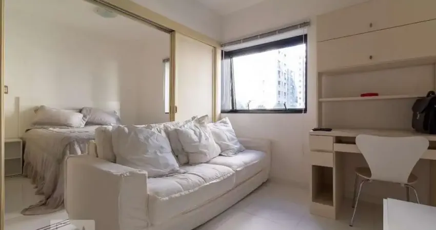 Kitnet / Stúdio à venda na Rua Guarará, 511, Jardim Paulista, São Paulo