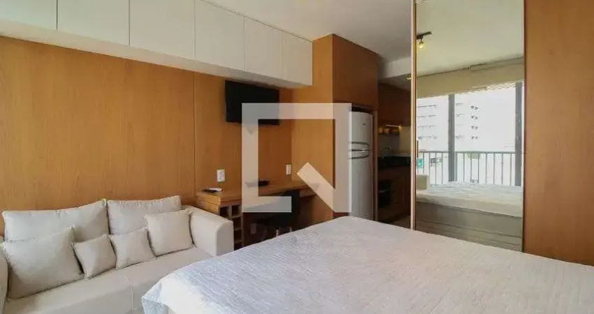 Kitnet / Stúdio à venda na Avenida dos Imarés, 374, Moema, São Paulo