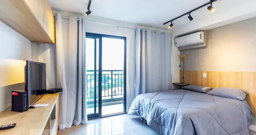 Kitnet / Stúdio à venda na Avenida dos Carinás, 362, Moema, São Paulo