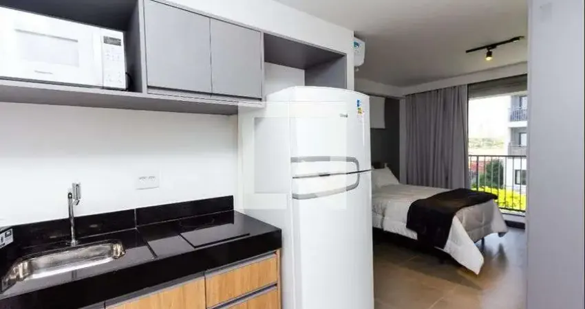 Kitnet / Stúdio à venda na Avenida dos Imarés, 348, Moema, São Paulo