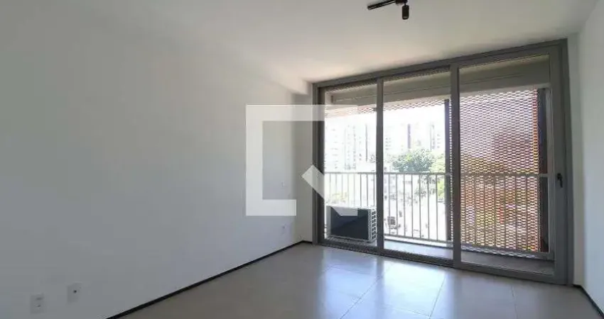 Kitnet / Stúdio à venda na Avenida dos Imarés, 373, Moema, São Paulo