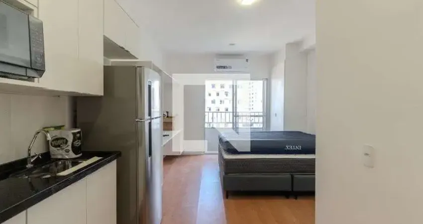 Kitnet / Stúdio à venda na Rua Santo Antônio, 1158, Bela Vista, São Paulo