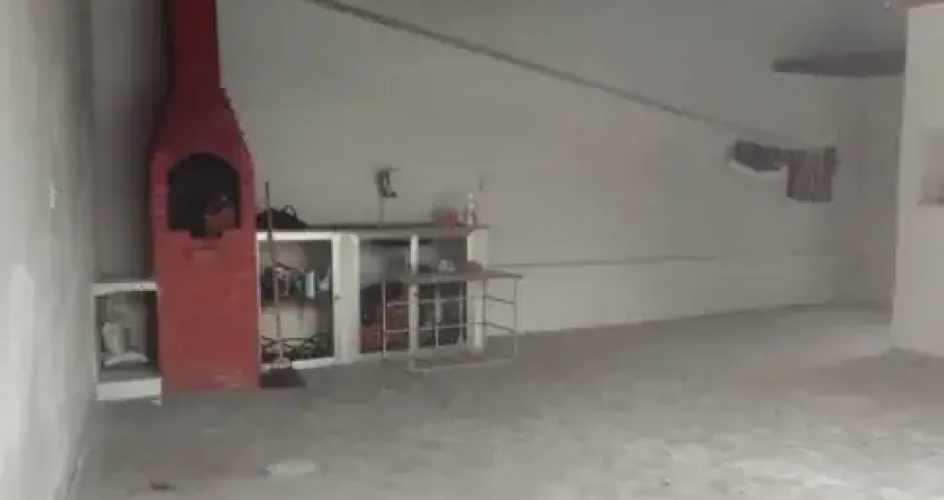 Alugo apto 2 quartos com área ampla com churrasqueira – bancários – ilha do governador