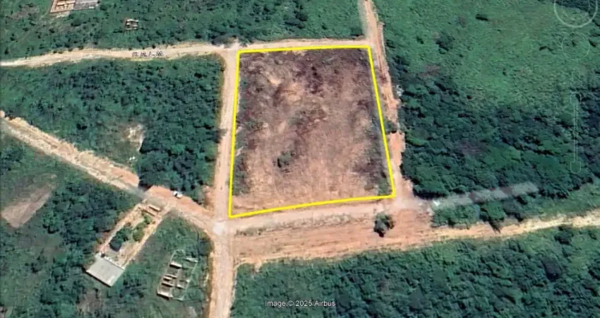 Vendo área com 4.500m² no setor jequitimar em caldas novas - go!