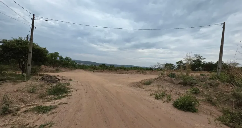 Vendo área com 4.500m² no setor jequitimar em caldas novas - go!