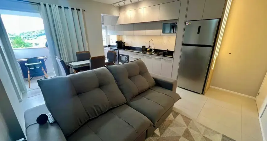 Apartamento na pedra branca, mobiliado, 2 quartos, piscina