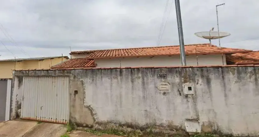 Casa com 3 quartos à venda na Rua Oscar Soares Azevedo, 1, Jardim dos Ipês, Anápolis