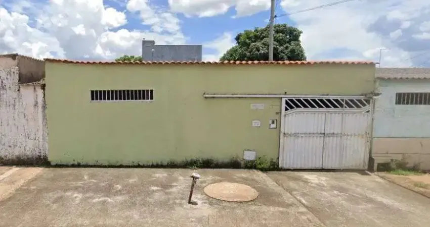 Casa de 2 quartos - terreno de 300m2 - jardim céu azul - imóvel caixa