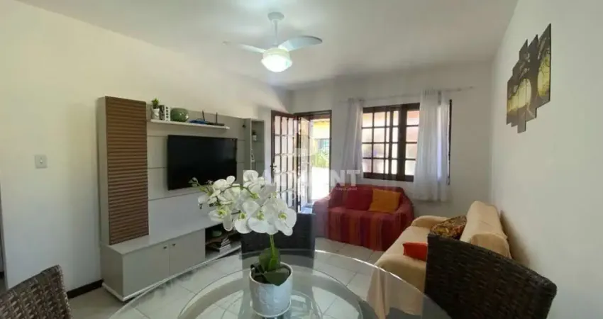 Casa em condomínio fechado com 2 quartos à venda na dos Marimbas, 57, Ogiva, Cabo Frio