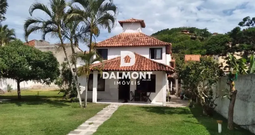 Geribá - Búzios - Casa com excelente localização,  com terreno de 800m²
