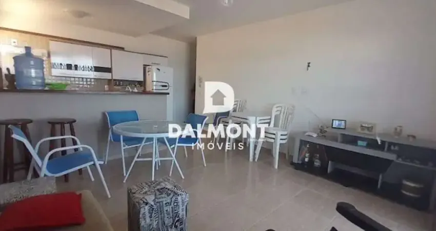 Peró - cabo frio - apartamento coom vista livre para a praia do peró - 120m²